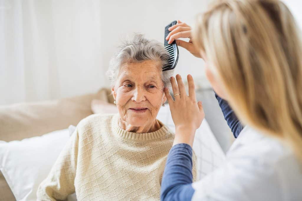 Mutuelle santé pour les micro-entrepreneurs dans les services à domicile