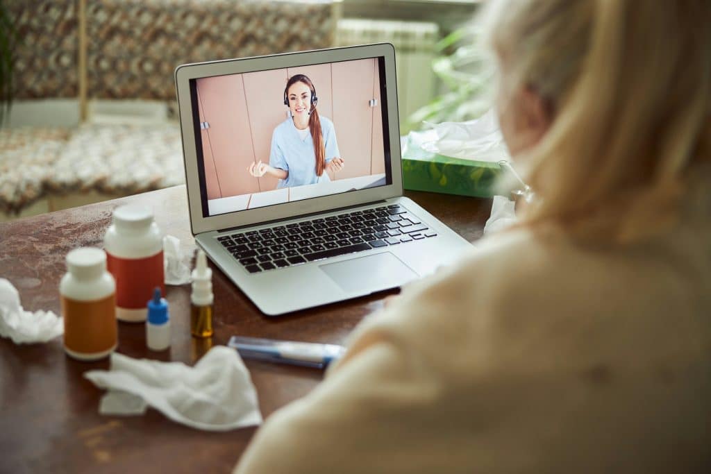 Télémédecine : un atout majeur des mutuelles pour les seniors